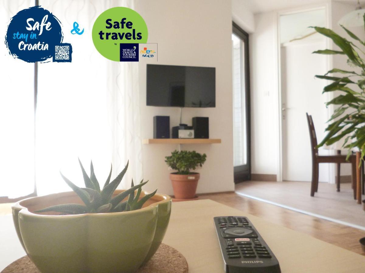 Apartment Irene Pula Luaran gambar