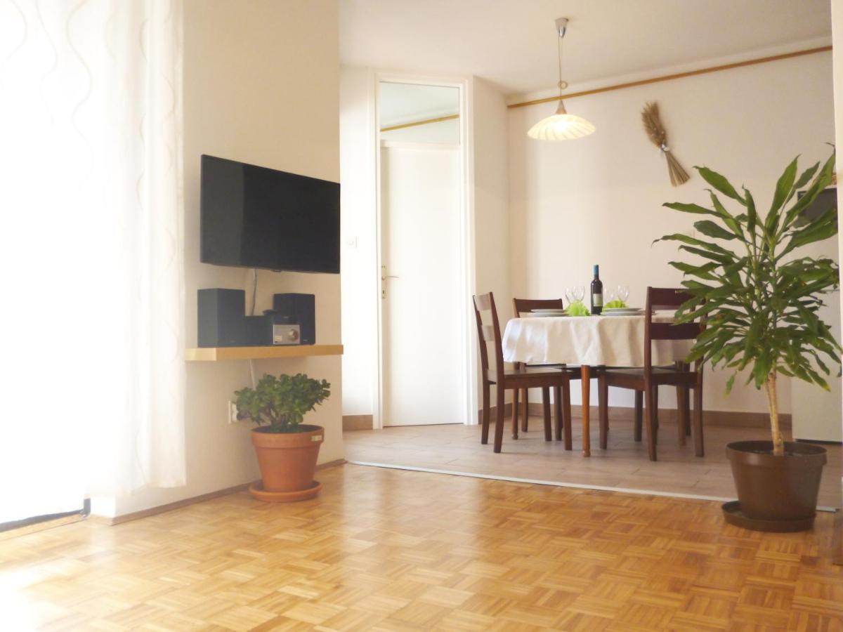 Apartment Irene Pula Luaran gambar